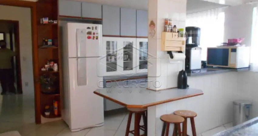Casa com 4 quartos à venda no Centro, Lençóis Paulista 