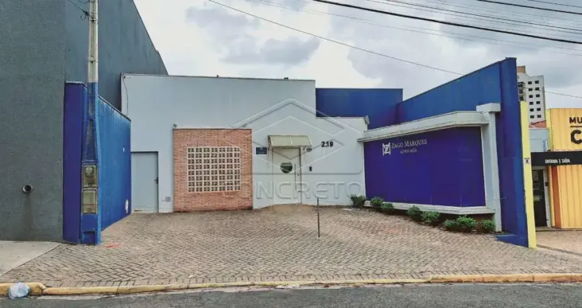 Casa à venda na Vila Guedes de Azevedo, Bauru 