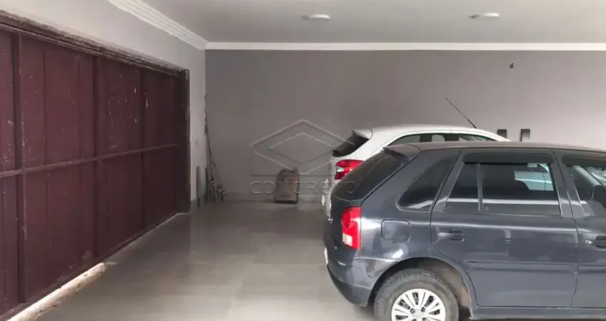 Casa com 3 quartos à venda no Jardim Itamaraty, Lençóis Paulista 