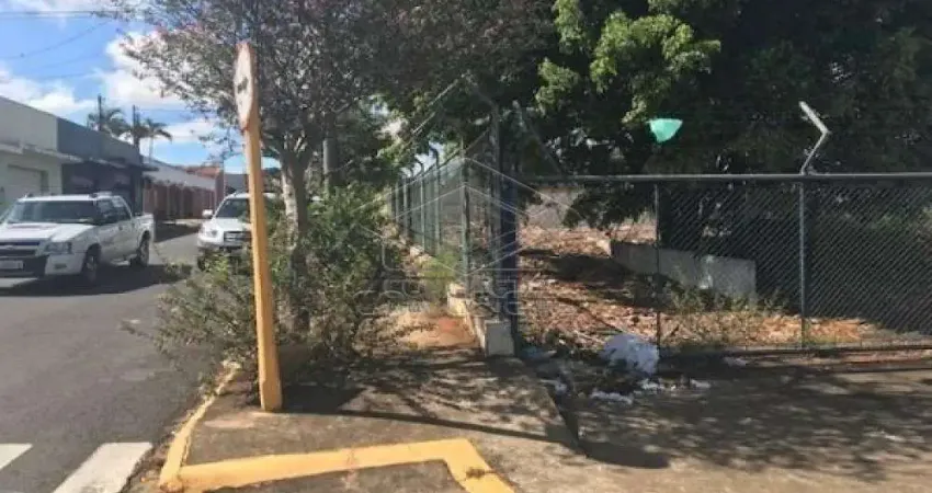 Casa à venda na Vila Coralina, Bauru 