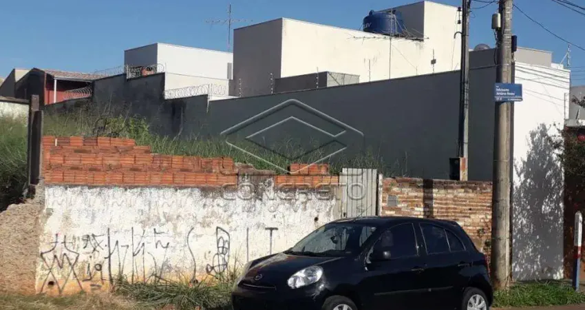 Terreno com boa localização para VENDA!