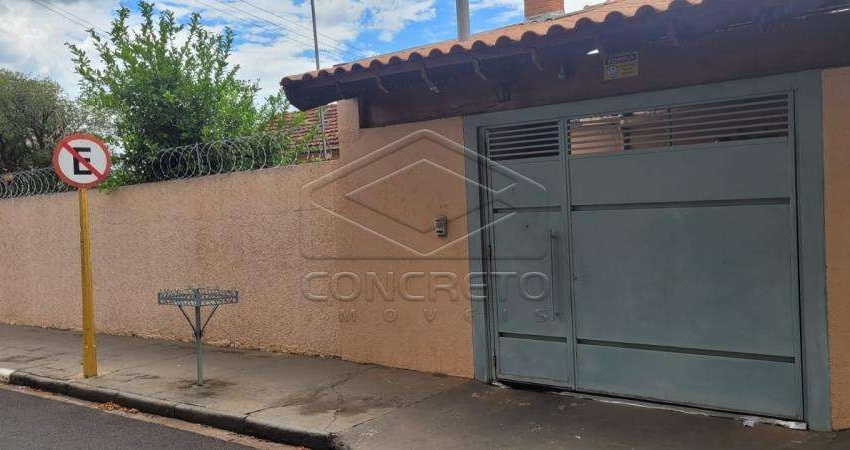 Casa com 3 quartos à venda no Jardim Santana, Bauru 