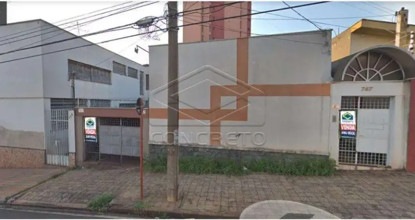 Casa com 2 quartos à venda no Centro, Jaú