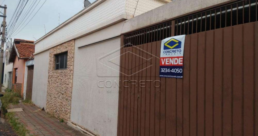 Casa à venda no Centro, Bauru 