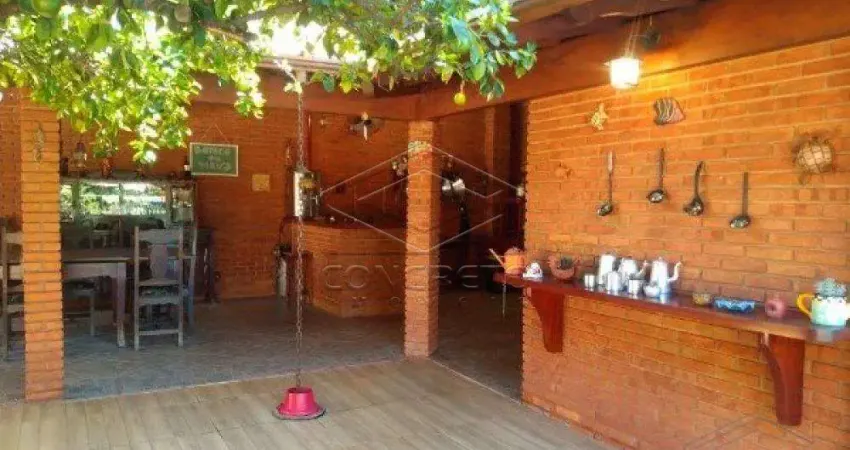 Casa com 4 quartos à venda no Jardim Itamaraty, Lençóis Paulista 