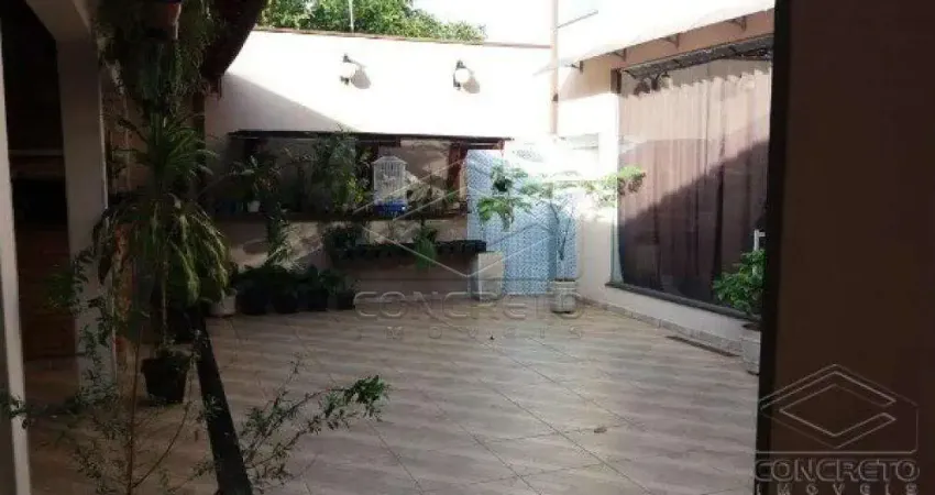 Casa Padrão em Lençóis Paulista
