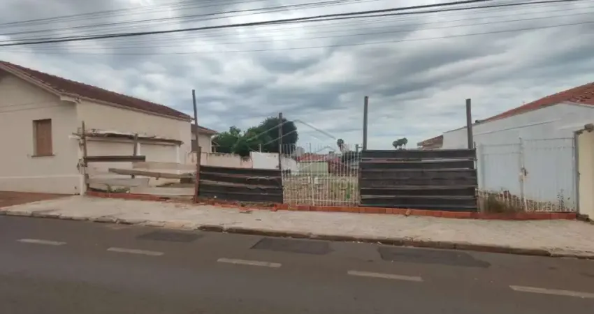 Casa à venda na Vila Hilst, Jaú 