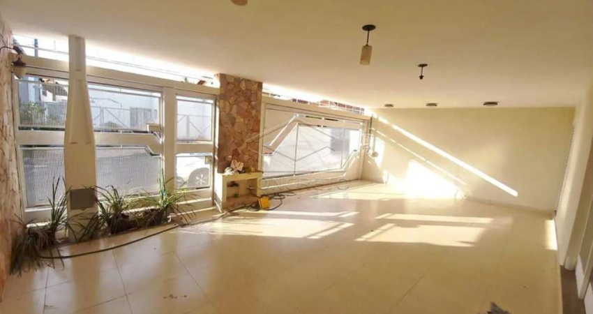 Casa com 3 quartos para alugar na Vila Santa Clara, Bauru 