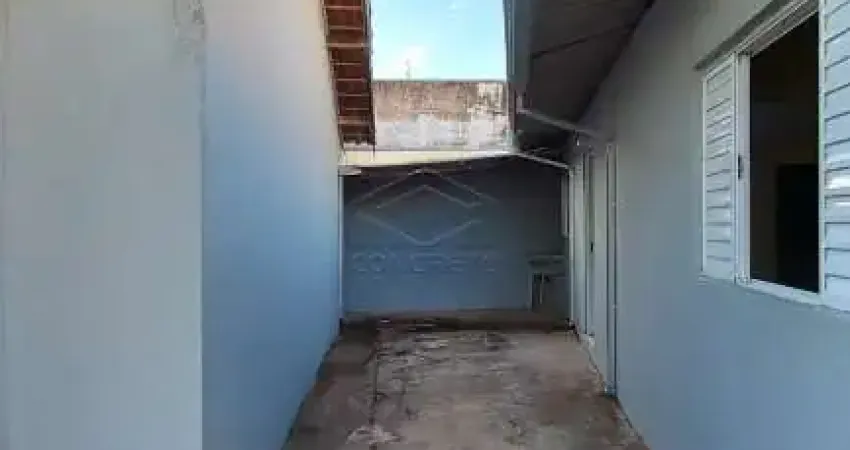 Linda casa com boa localização próximo à av. pinheiro machado