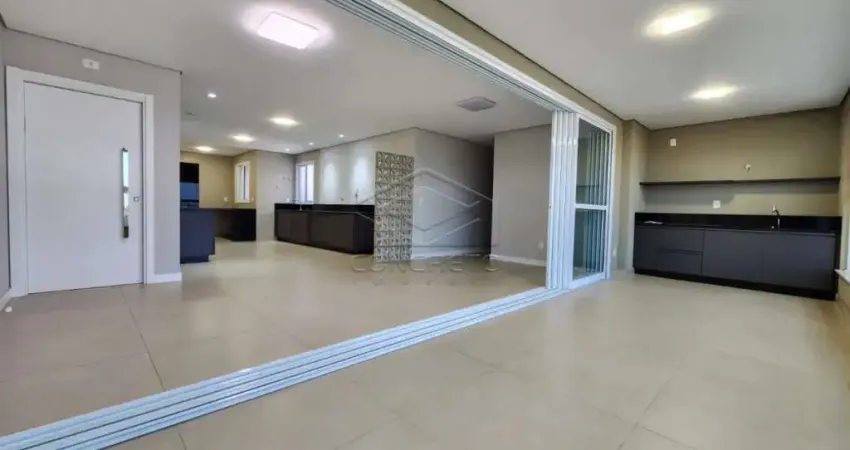 Apartamento com 4 quartos para alugar na Vila Assis, Jaú 