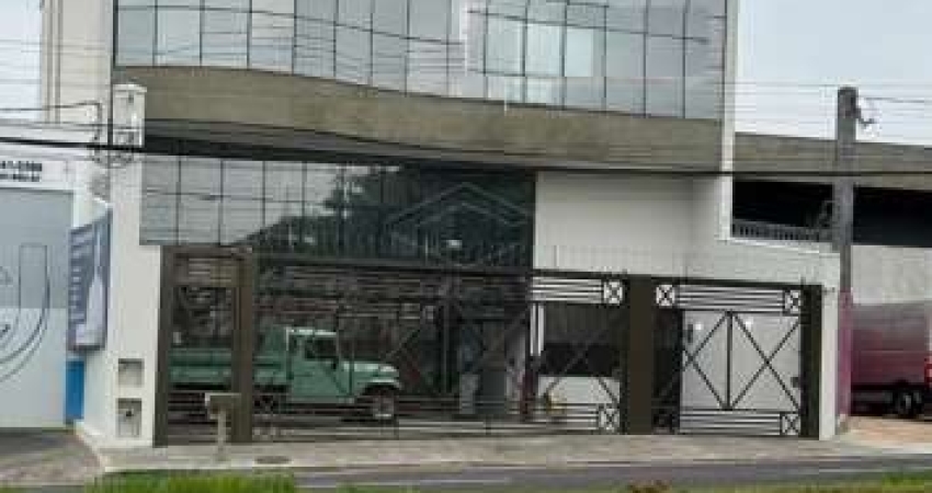 Prédio Comercial, 1.200m² em uma das principais Avenidas da Cidade!!!