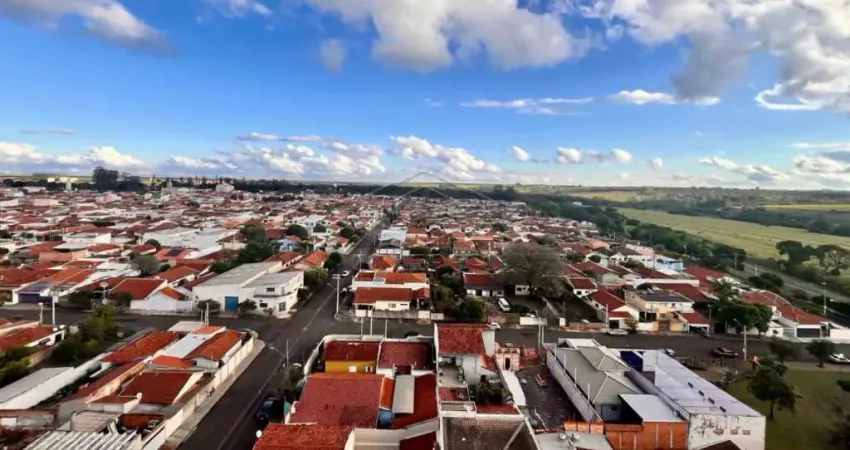 Apartamento completo, repleto armários, 2 vagas de garagem