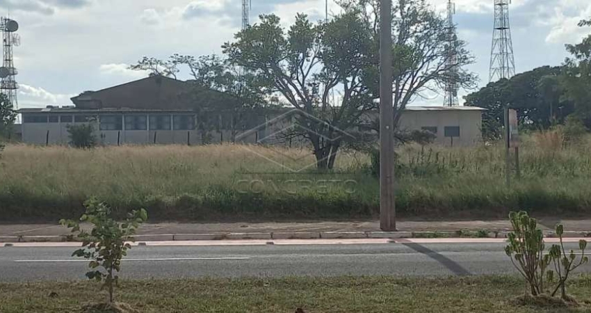 Lindo terreno na Avenida Comendador Jose da Silva Martha
