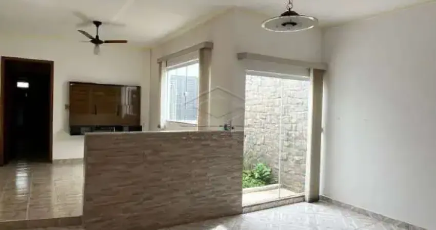 Casa com 3 quartos à venda na Vila Camargo, Bauru