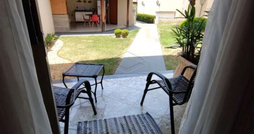 Lindo sobrado com jardim - MARAMBÁ / PRÓXIMO DA DUQUE DE CAXIAS!