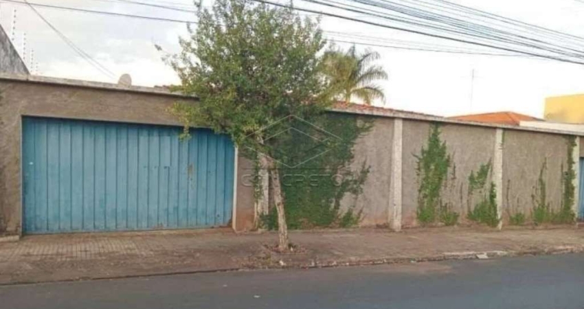Casa à venda no Centro, Jaú 