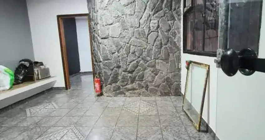 Salão comercial próximo ao cdu unimed e hospital beneficência portuguesa