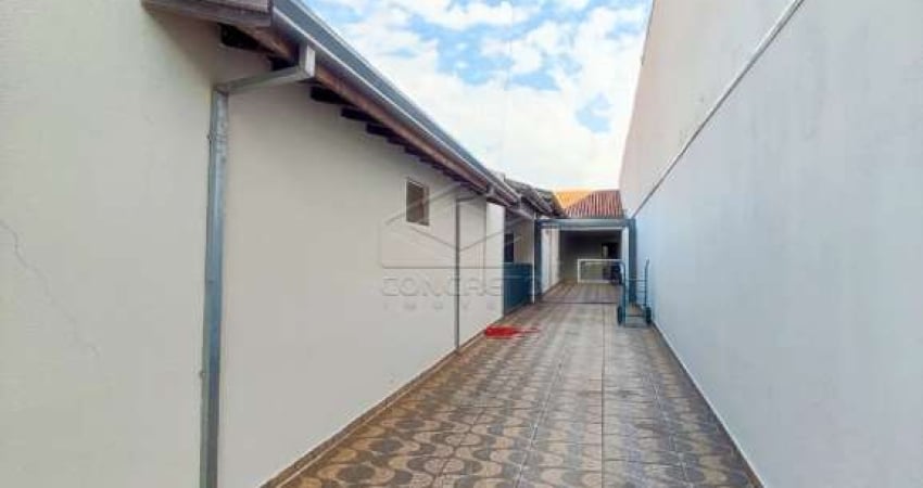 Casa com 2 quartos para alugar no Quinta da Bela Olinda, Bauru 