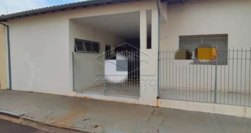 EXCELENTE CASA COM 02 DORMITÓRIOS E 02 SALAS, COMERCIAL OU RESIDENCIAL, PRÓX. À UNISAGRADO