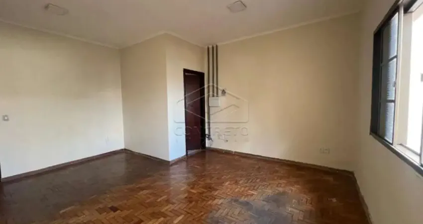Casa com 3 quartos para alugar no Centro, Lençóis Paulista 