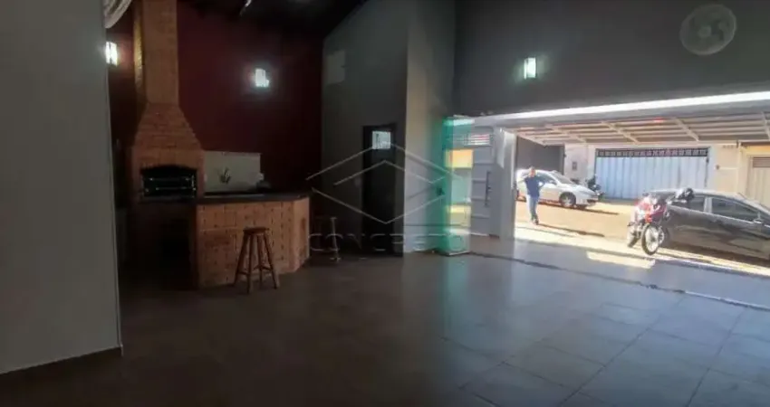 Casa com 3 quartos à venda no Jardim Dona Emília, Jaú 