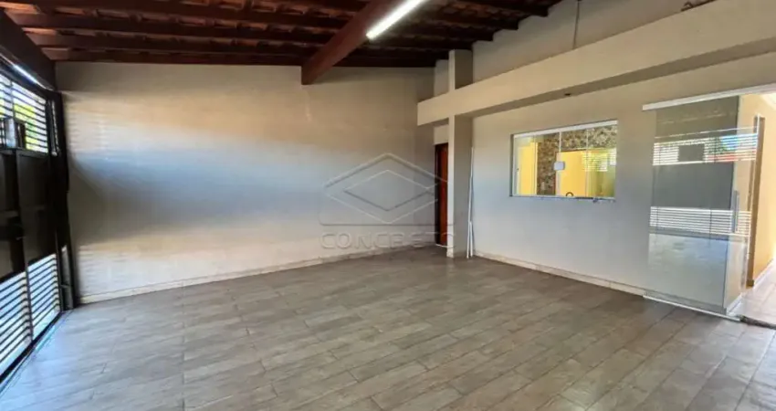 Casa à venda no Jardim Terra Branca - Qualidade, conforto e excelente custo-benefício!