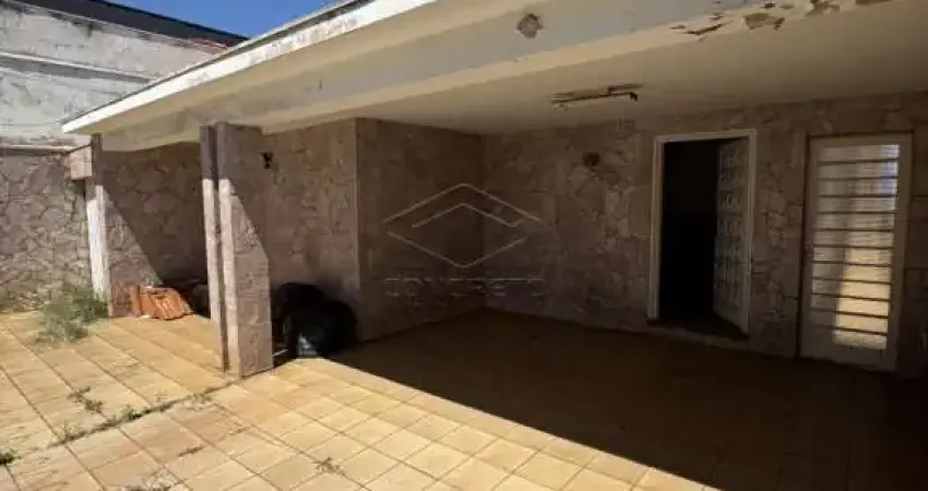 CASA COM 3 DORMÍTORIOS SENDO 1 SUÍTE EM EXCELENTE LOCALIZAÇÃO. BAURU/SP