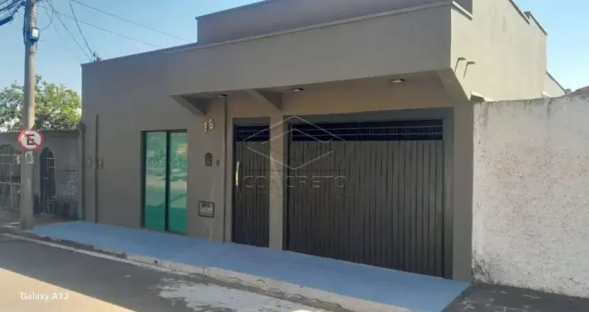 Casa com 5 quartos à venda na Vila Vicente, Jaú 