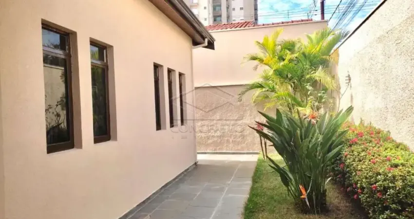 Casa com 3 quartos à venda na Vila Marimbondo, Lençóis Paulista 