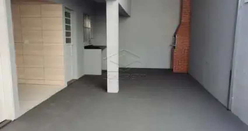 Casa com 2 quartos para alugar no Centro, Barra Bonita 