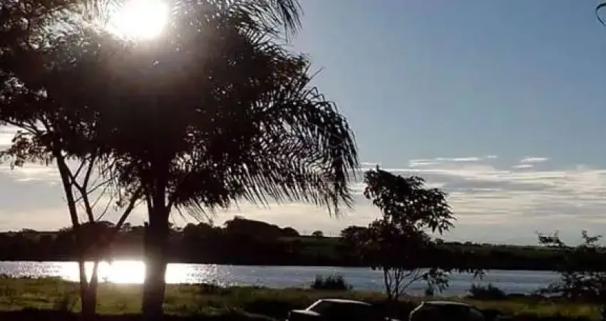 Terreno de esquina à venda em condomínio fechado - varandas do tietê