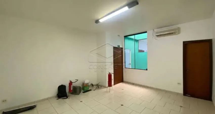 Casa comercial para alugar no Centro, Jaú 