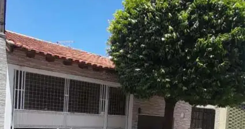 Casa com 3 quartos à venda no Jardim Eugênia, Bauru