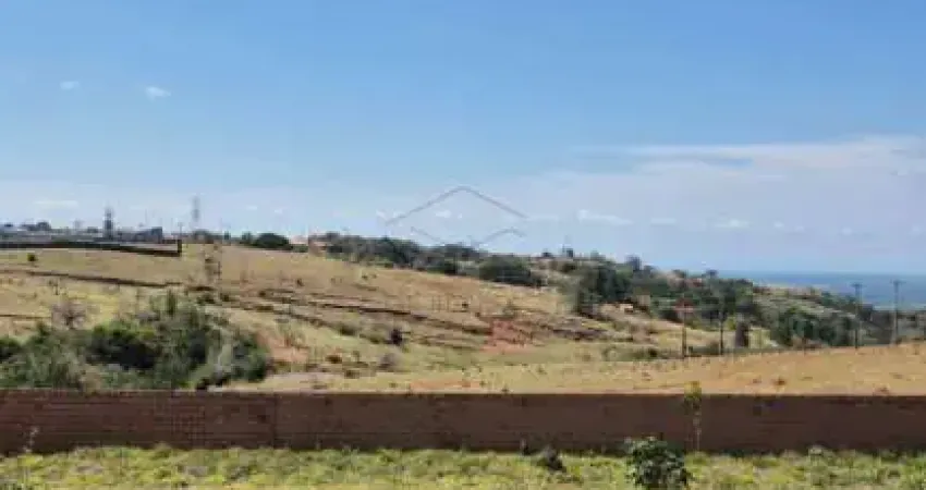 Terreno à venda na Vila Eny, Botucatu