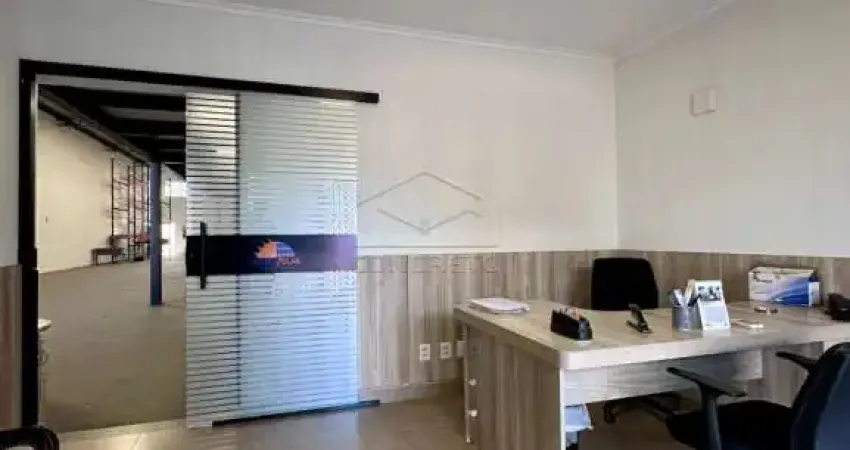 Galpão moderno e completo em localização privilegiada - pronto para uso!