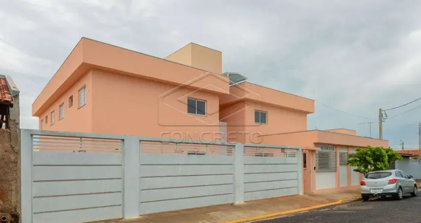 Apartamento com 2 quartos para alugar na Vila Carolina, Bauru