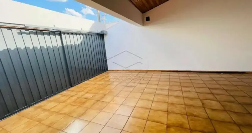 Casa com 3 quartos à venda no Jardim Estádio, Jaú 