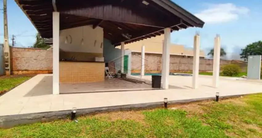 Casa em condomínio fechado com 2 quartos para alugar no Recanto dos Nobres, Agudos 