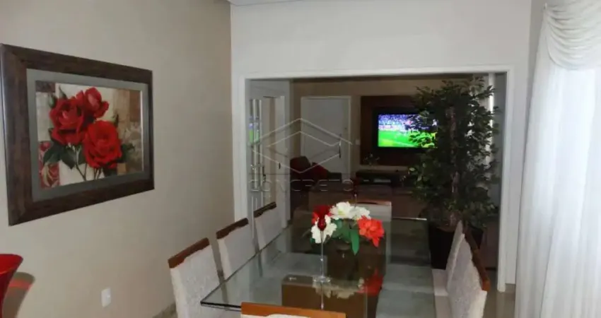 Casa com 3 quartos à venda no Jardim Monte Azul, Lençóis Paulista 