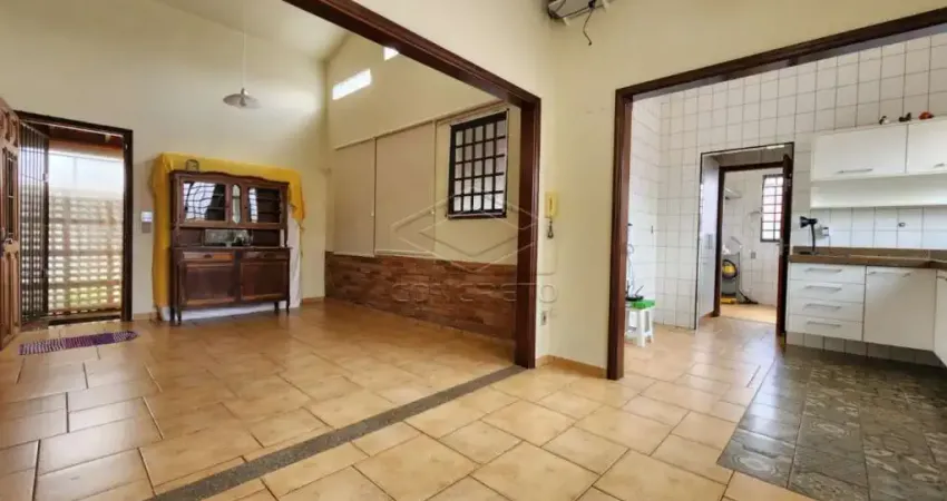 Casa com 3 quartos à venda no Jardim Continental, Jaú