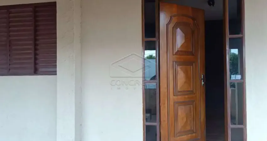 Casa com 3 quartos para alugar na Vila Martha, Bauru