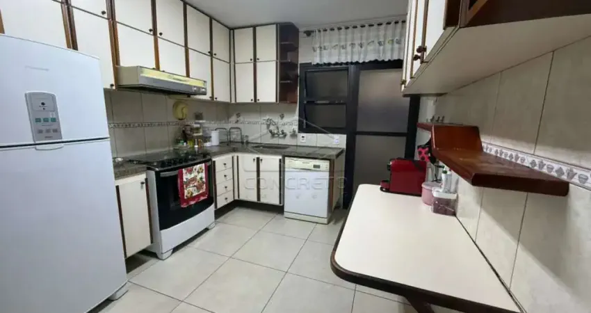 Apartamento com 4 quartos à venda no Centro, Bauru