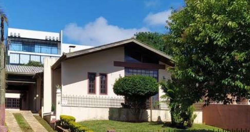 Casa para Venda em Ponta Grossa, Oficinas, 4 dormitórios, 1 suíte, 2 banheiros, 2 vagas