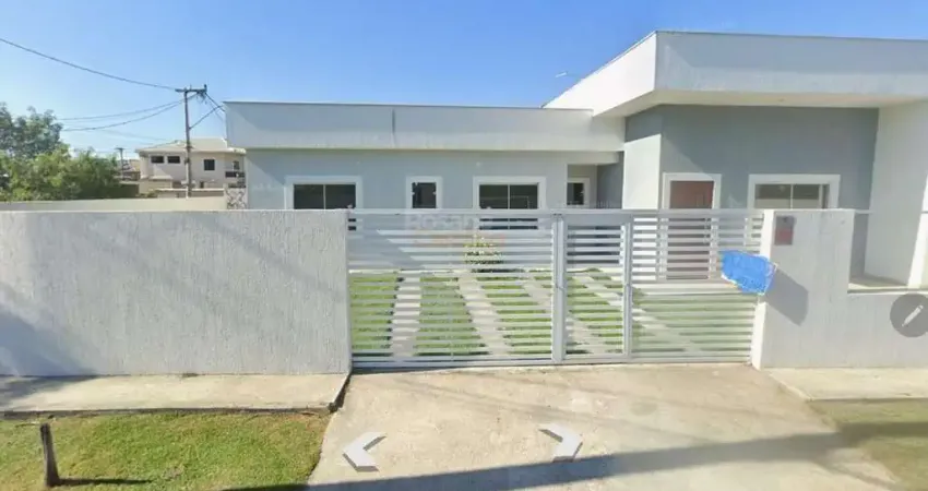 Casa para venda em são pedro da aldeia, nova são pedro, 3 dormitórios, 1 suíte, 2 banheiros, 2 vagas