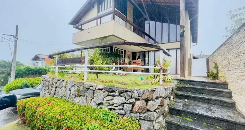 Casa para venda em são pedro da aldeia, boqueirão, 3 dormitórios, 2 suítes, 3 banheiros, 2 vagas