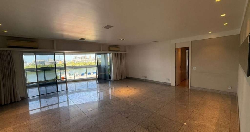 Quatro Paredes vende - Condomínio Aquarela | Península - Apartamento com vista livre para a lagoa, sol da manhã, andar alto, com planta de 180m², 4 qu