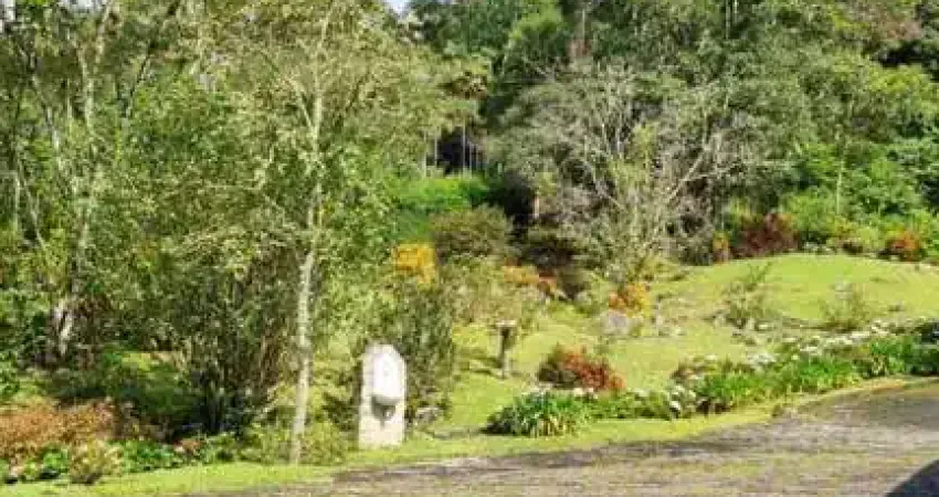 Chácara com 7 dormitórios à venda, 8000 m² por R$ 1.950.000 - Mury - Nova Friburgo/RJ