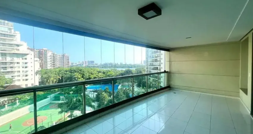Quatro Paredes Aluga Península Atmosfera 4 qts 180m2