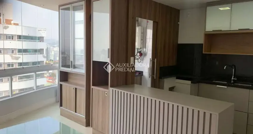 Apartamento com 3 quartos à venda na Rua Souza Dutra, 826, Estreito, Florianópolis