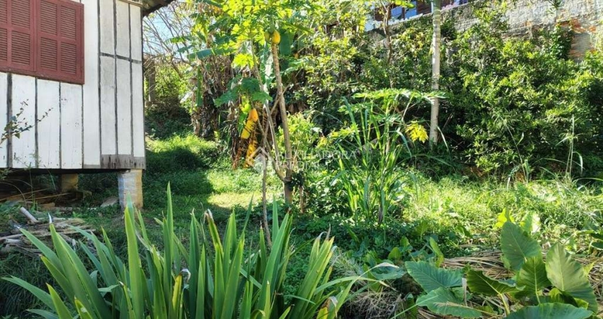 Terreno à venda na Servidão Inácia de Medeiros, 38, Córrego Grande, Florianópolis